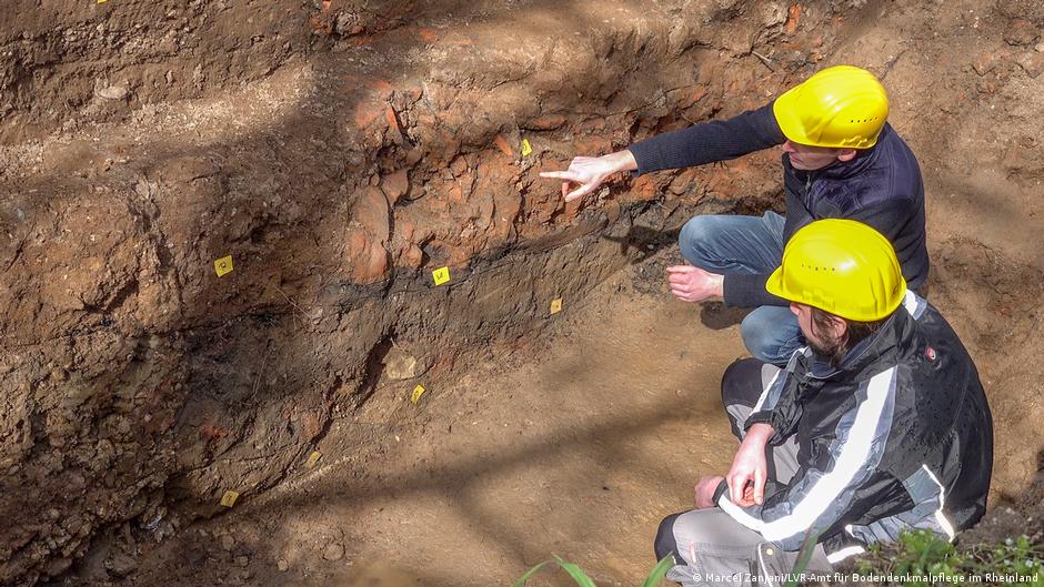 В Ксантене найден римский "колодец, полный сокровищ"