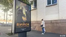 +++Kiew, Ukriane, November 2023+++
Werbung einer Sturmbrigade der ukrainischen Armee via A. Pshemyska/DW