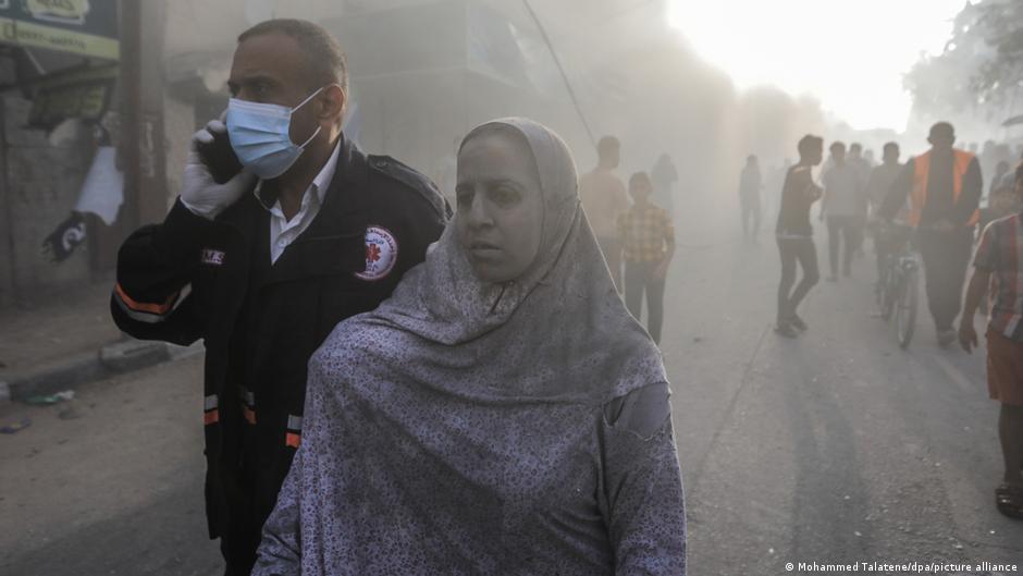 Humanitarian crisis in Gaza deepens amid rising casualties DW 11/08