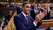 Primeiro-ministro espanhol Pedro Sánchez aplaude resultado da votação que o reelegeu Primeiro-ministro espanhol Pedro Sánchez aplaude resultado da votação que o reelegeu