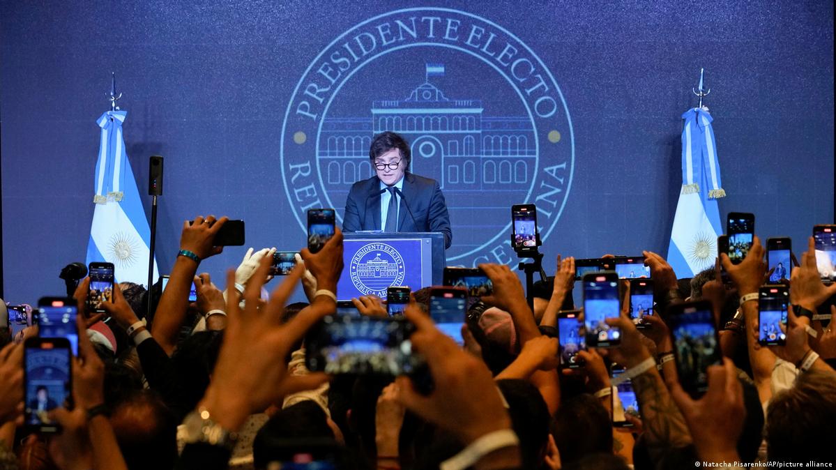 Javier Milei gana la presidencia de Argentina