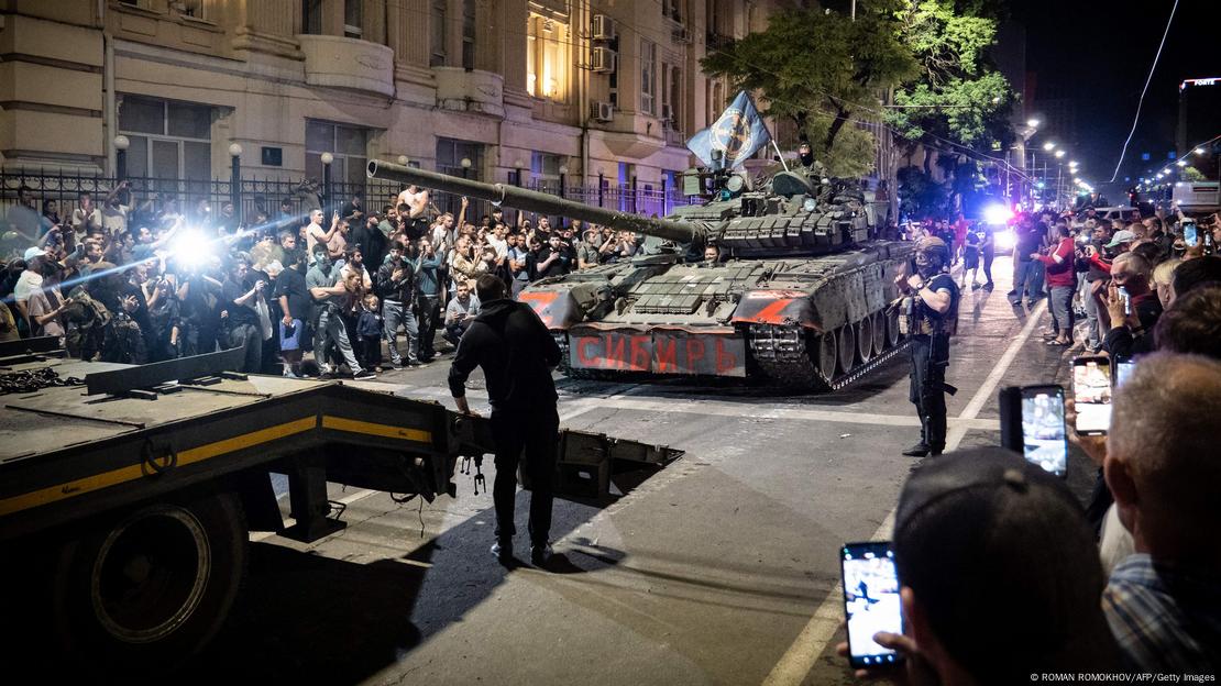 Метежниците на Пригожин по улиците на Ростов на Дон 