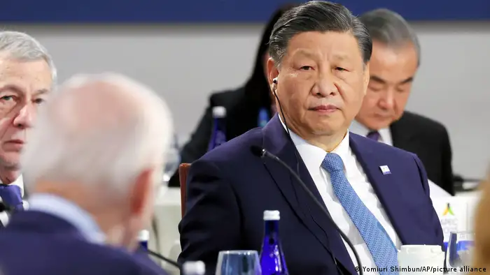 图为习近平11月在美国出席亚太经济合作会议（APEC）峰会。