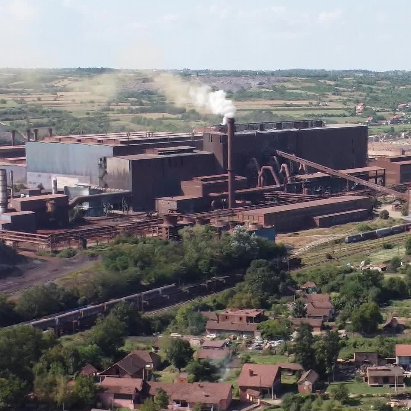 Is a Chinese steel mill polluting cities in Serbia?