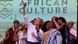 Nigeria- Macron akipiga picha na wasanii wa Nollywood Nigeria- Macron akipiga picha na wasanii wa Nollywood