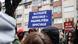 Protesta gjatë vizitës së Kryetares së Gjykatës Speciale Trendafilova në Prishtinë Protesta gjatë vizitës së Kryetares së Gjykatës Speciale Trendafilova në Prishtinë