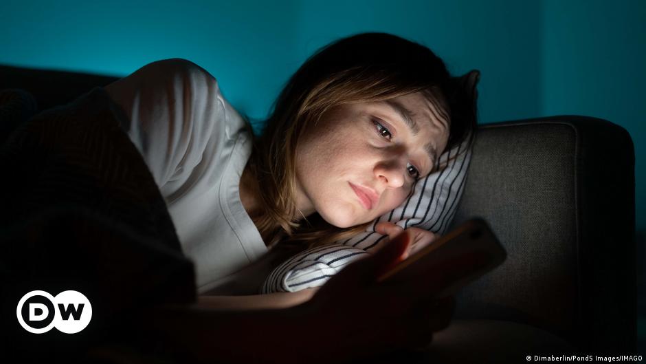 الاستيقاظ الليلي: أسباب وحلول النوم المتقطع