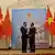 中国外长王毅12月1日在河内与越南外长裴青山会面