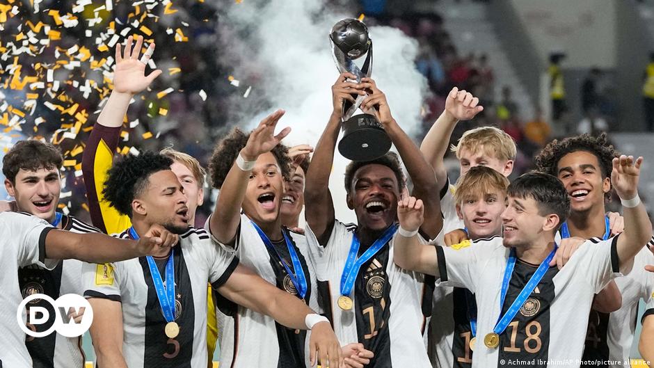 Deutschlands U17-Weltmeister: Hoffnung in der Fußball-Krise?