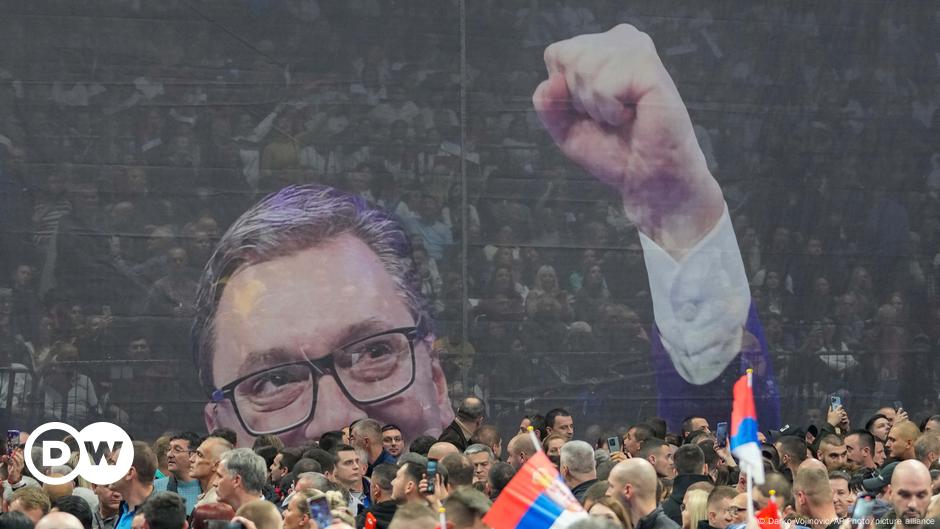 As Serbia prepares to vote, Vucic's party dominates campaign