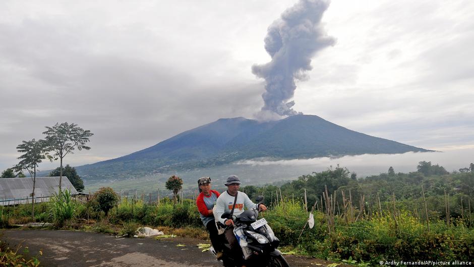 Indonesia volcano: What we know about Mount Marapi