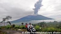 Indonesia volcano: What we know about Mount Marapi