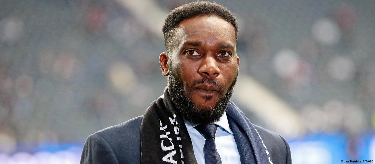 201★サッカー★jay-jay okocha★prostars★フィギュア 201☆サッカー☆jay-jay okocha☆prostars☆フィギュア Corinthian