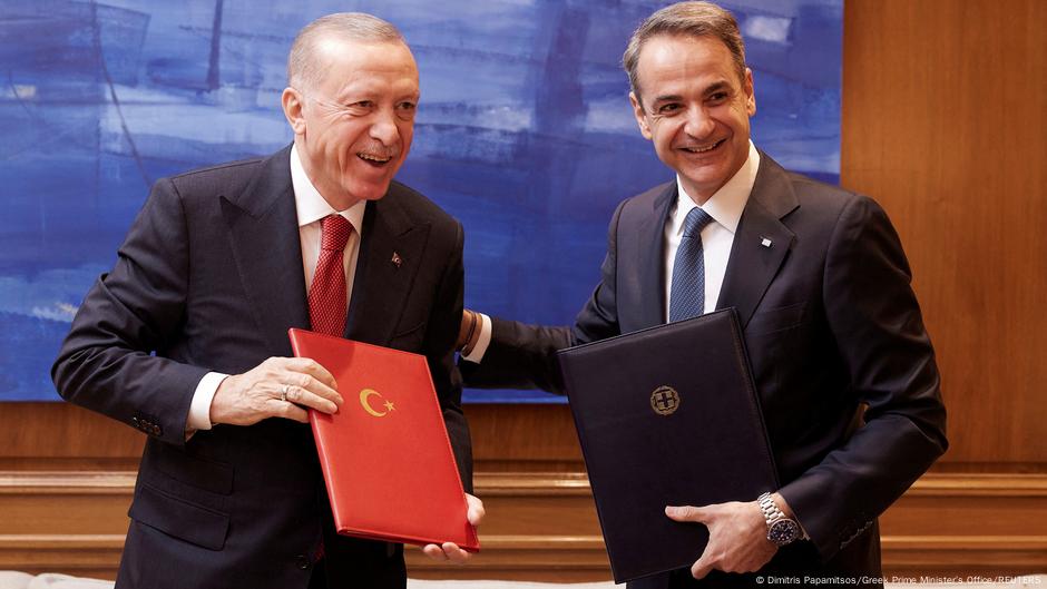 Redžep Tajip Erdogan i Kirijakos Micotakis u Atini, 7.12.2023.