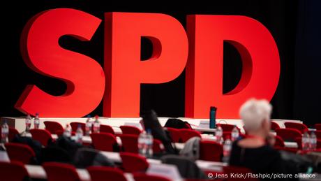Συνέδριο SPD στη σκιά δημοσιονομικής κρίσης