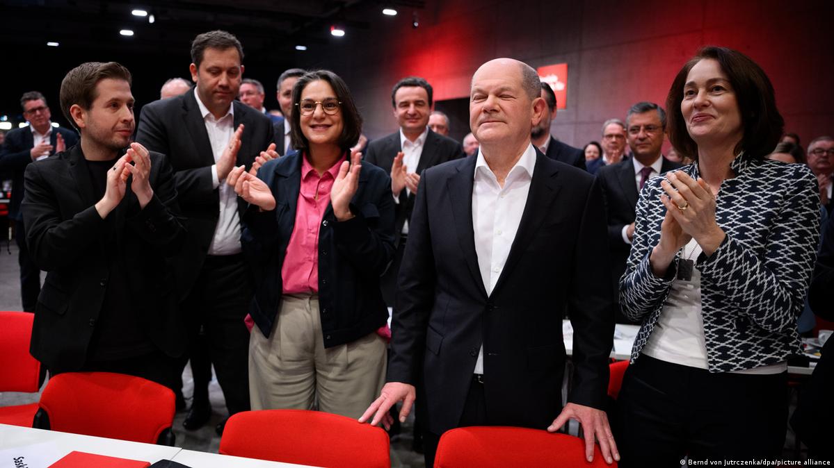 СДПГ призвала на год отключить "долговой тормоз" – DW – 09.12.2023