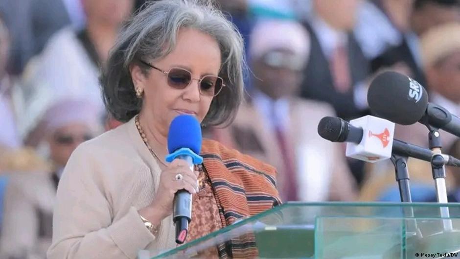 በኢትዮጵያ “ልዩነቶችን በጠብመንጃ እና በኃይል የመፍታት አማራጭ ማክተም አለበት” ርዕሰ-ብሔር ሣህለ ወርቅ ዘውዴ በኢትዮጵያ “ልዩነቶችን በጠብመንጃ እና በኃይል የመፍታት አማራጭ ማክተም አለበት” ርዕሰ-ብሔር ሣህለ ወርቅ ዘውዴ