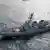El buque de guerra estadounidense USS Mason acude al llamado de ayuda de un carguero atacado por rebeldes hutíen en el Mar Rojo