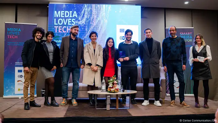 Members of Yaluna and DW Akademie on stage at the closing event in Tunis