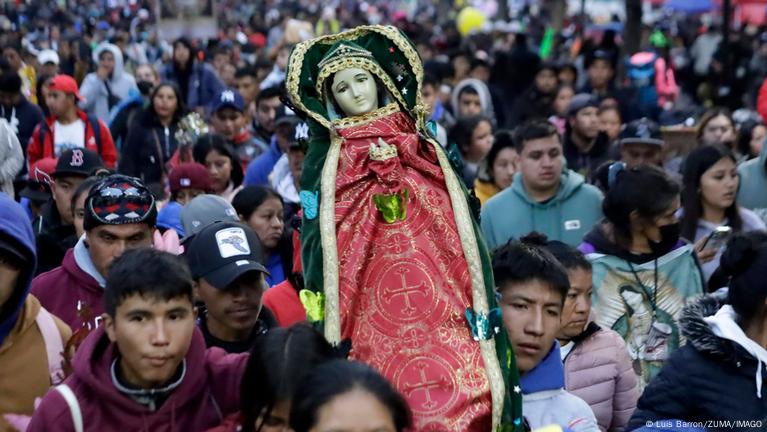 Orígenes e historias de los días de muertos en México - UNAM Global