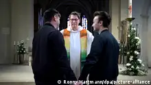 教皇方济各允许教会为同性伴侣祝福