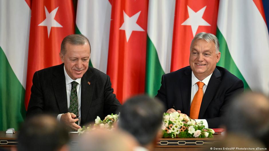 Erdogan and Orban pledge closer ties in Budapest meeting