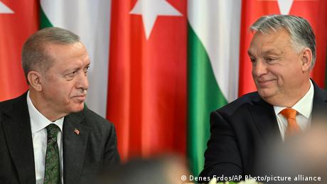 Σύσφιξη σχέσεων Όρμπαν-Ερντογάν στην Άγκυρα