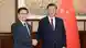 2023年12月18日，中国国家主席习近平在北京与来访的香港行政长官李家超握手。