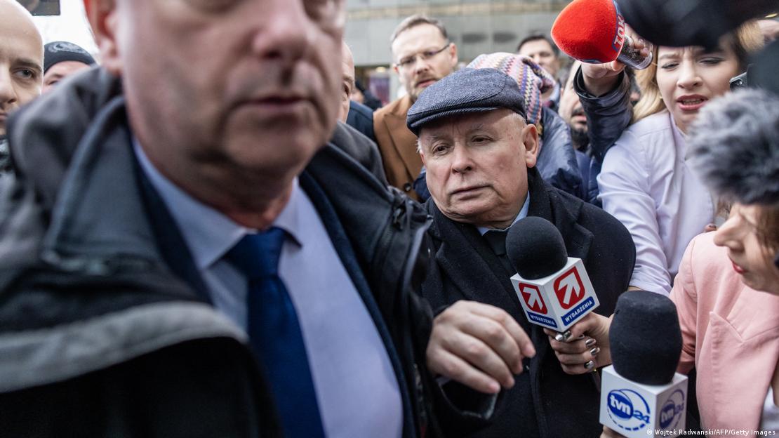 Predsjednik PiS-a Kaczynski na prosvjedima ispred javnog servsa TVP
