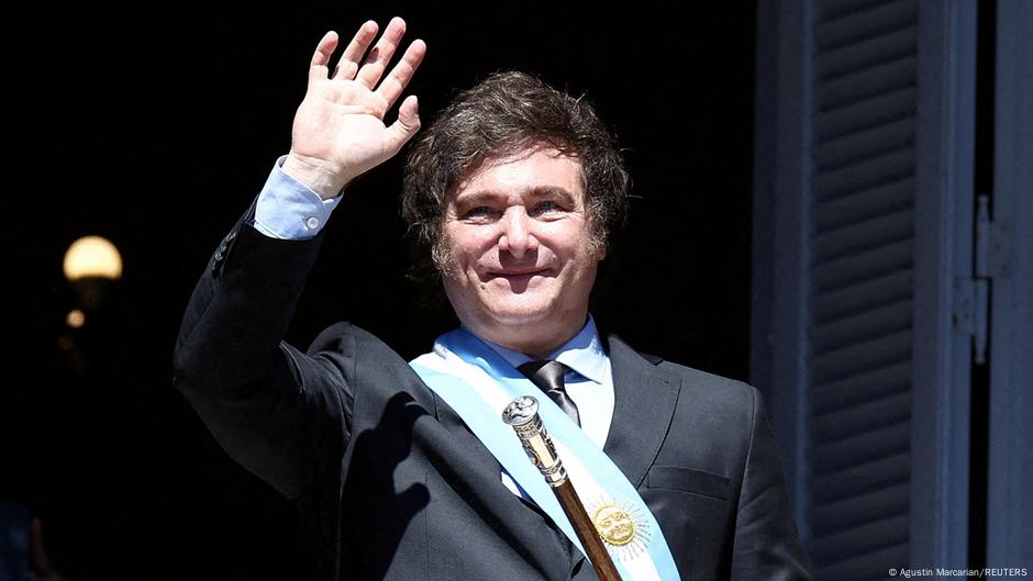 Argentiniens Präsident Milei präsentiert radikalen Umbauplan