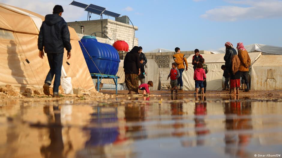 Syria: Intensified bombing worsens misery in northwest – DW – 12/22/2023 - Vimarsana News