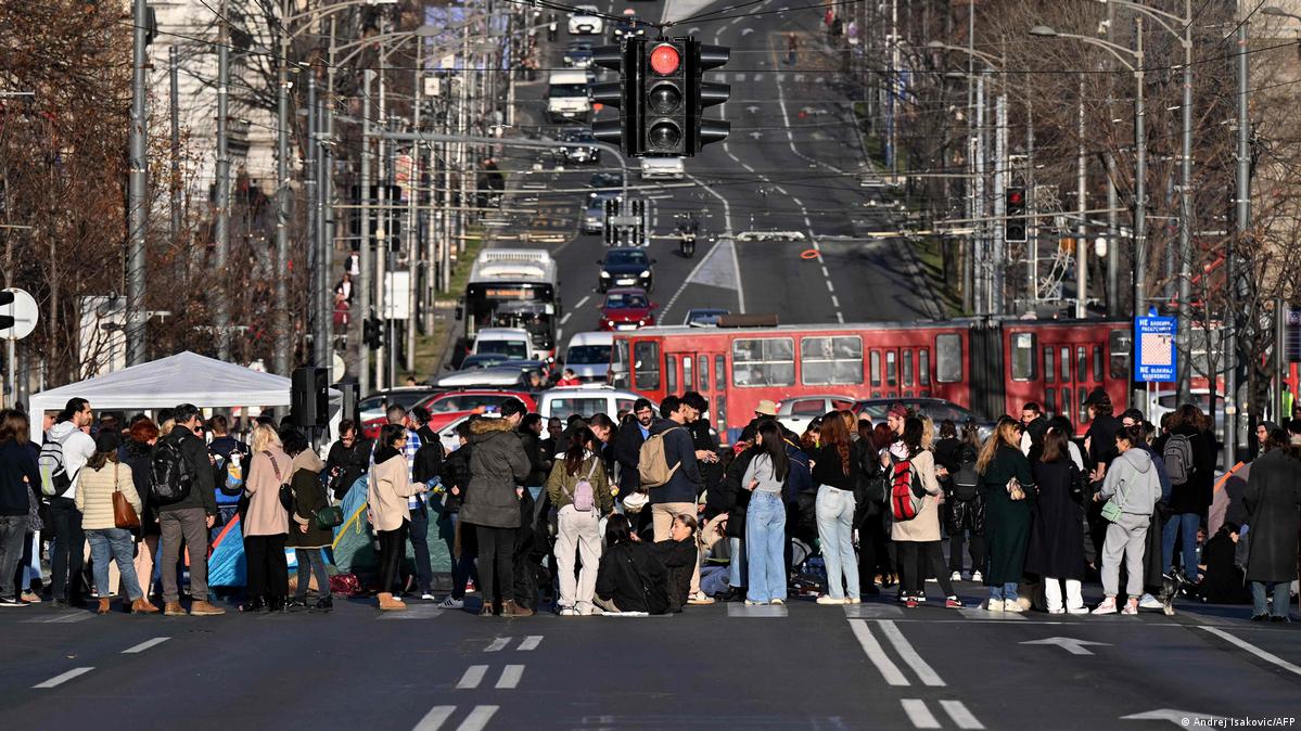 Serbien nach den Wahlen: Ein Land im Dauerprotest – DW – 29.12.2023