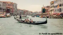 IMAGO / Pond5 Images
MEDIEN-ID:
0376883537
MEDIENGRÖSS:
7.866x5.247 Pixel
AUFNAHMEDATUM:
16.7.2023
BESCHREIBUNG:
A group of diverse tourists enjoying a scenic gondola ride through the Grand Canal in Venice, Italy Model Released Property Released xkwx adventure architecture canal cityscape colorful cruise diverse exploring gondola grand heritage holiday iconic italy journey lagoon picturesque romantic sailing sightseeing tour tourists travel urban venice vibrant views