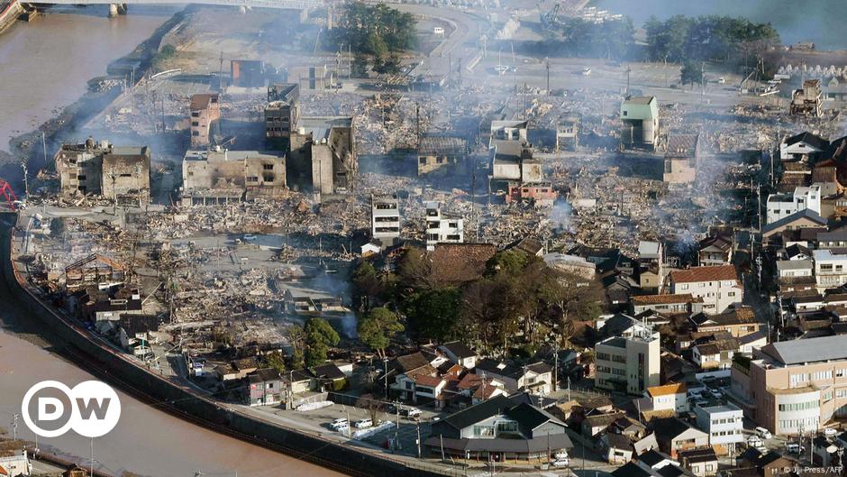 Japan Earthquake: Over 50 Dead As Rescuers Race Against Time – DW – 01 ...