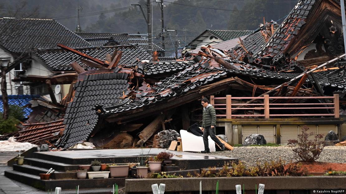 Japan, Anamizu | Zerstörung nach Erdbeben