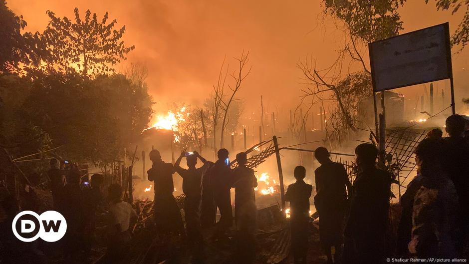 Feuer in Flüchtlingslager macht tausende Rohingya obdachlos