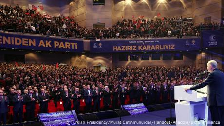 Τουρκία: Κινήσεις Ερντογάν για προσέλκυση δυσαρεστημένων