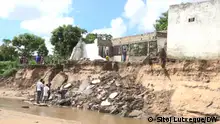 1. Titel: Mindestens fünf Menschen sind ums Leben gekommen, und mehr als 70 Häuser wurden durch die heftigen Regenfälle, die seit dem vergangenen Wochenende in der Provinz Nampula im Norden Mosambiks niedergegangen sind, vollständig zerstört.
2. Copyright: Sitoi Lutxeque/DW
3. Wann wurde das Bild gemacht: 08.29.2024
4. Wo wurde das Bild aufgenommen: Nampula/Mosambik
6. Schlagwörte: Mosambik, Nampula, Regen, Regenfälle, Überschwemmungen, Hochwasser