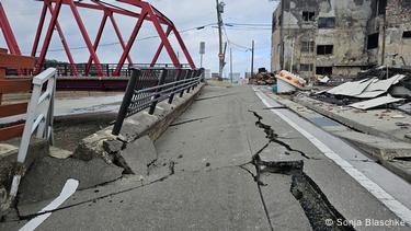 うりゃおい！JAPAN DESTRUCTION AND REGENERATION Hope, hard reality mix in Japanese town wrecked by disaster