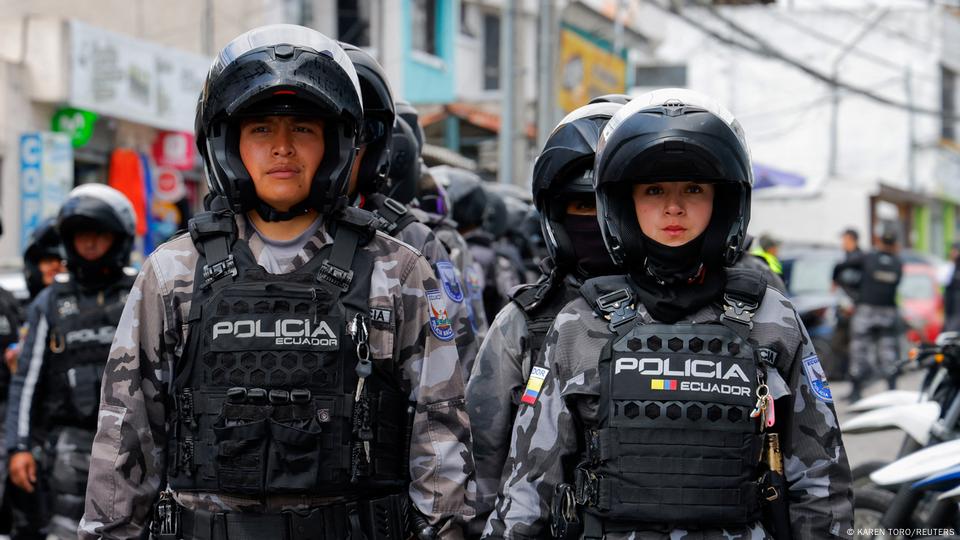 Foto simbólica de agentes de la Policía de Ecuador