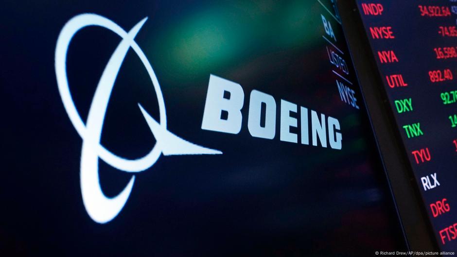 Boeing уволнява 10% от служителите си и забавя доставката на първия самолет 777X – DW – 12.10.2024 г.