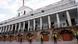 Policías hacen guardia frente a Palacio de Carondelet, sede del Gobierno y residencia oficial del presidente de la República del Ecuador, ubicado en el centro histórico de la ciudad capital de Quito Policías hacen guardia frente a Palacio de Carondelet, sede del Gobierno y residencia oficial del presidente de la República del Ecuador, ubicado en el centro histórico de la ciudad capital de Quito