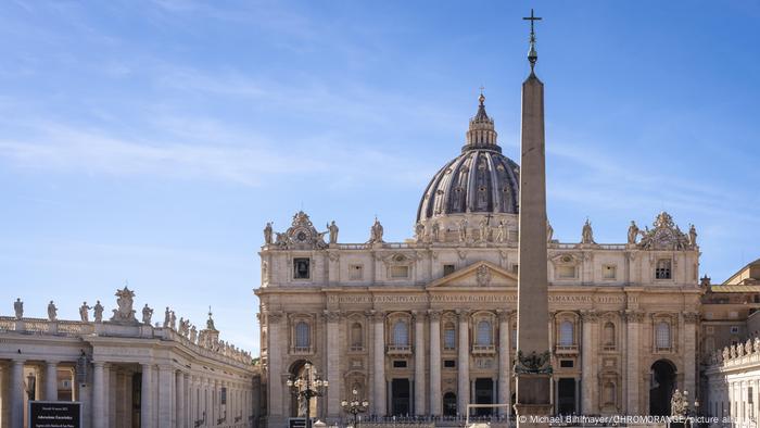 Papa condena aumento de ataques contra judeus no mundo