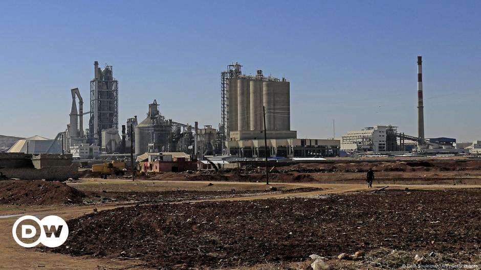 French court rules Lafarge can be probed over Syria crimes