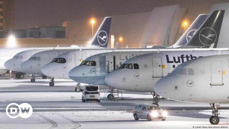 Studie-Fluglinien-verfehlen-selbst-gesteckte-Klimaziele