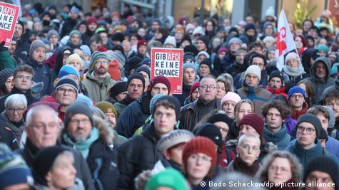 Антидесничарски протест вчера (19 јануари, 2024) се одржа и во градот Јена