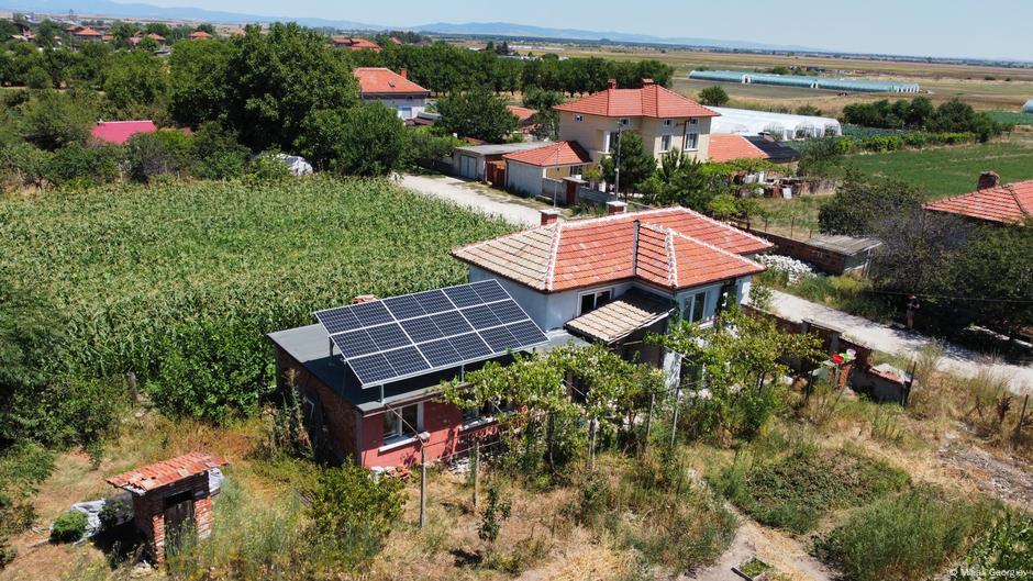 Bugarska - Belozom, solarni panel firme Izgrei