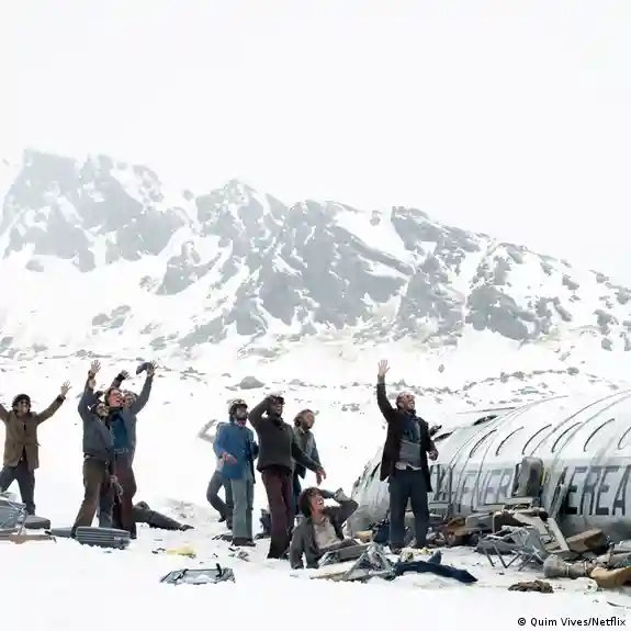 Pablo Vierci: La Sociedad de la Nieve está narrada desde adentro -  Librujula