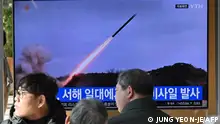 朝鲜再射巡航导弹 谴责美韩军演