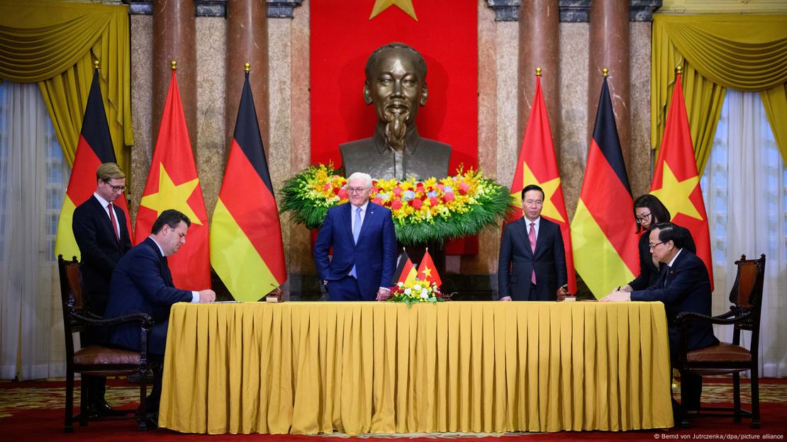 Потпишување на заедничката изјава за намери за соработка во областа на работната миграција меѓу Германија и Виетнам во Ханој